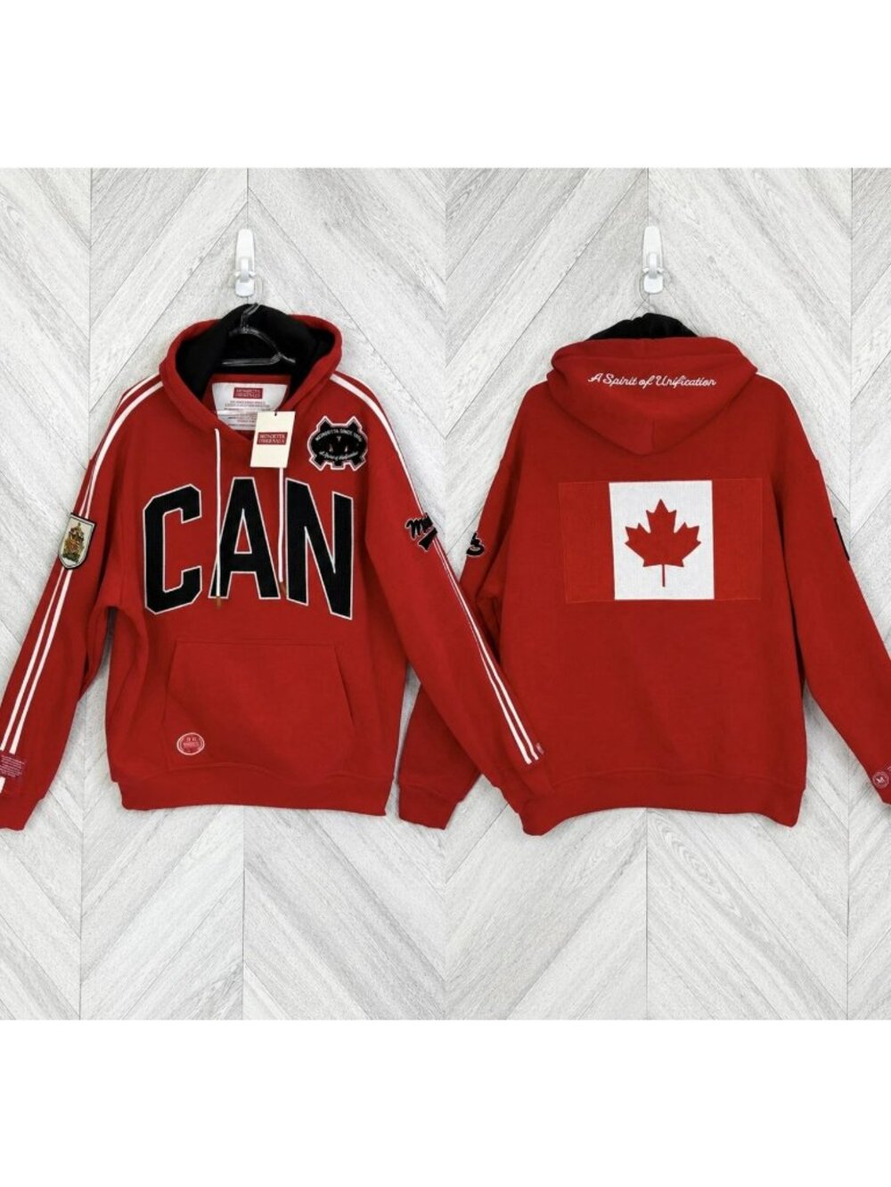 NWT Mondetta Originals Canada The Breakaway Hoodie Red Cortina Mens Large